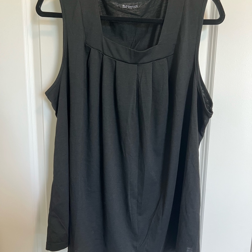 Black Sleeveless Top